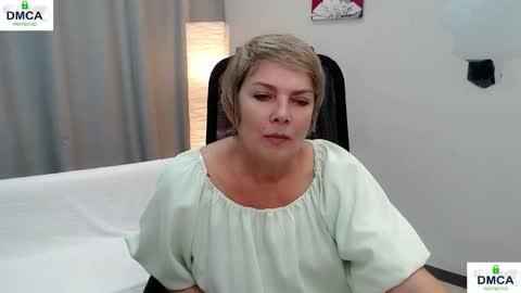 Snapshot of pion_s chatting on 02.16.26 Bella online show from 02.16.26