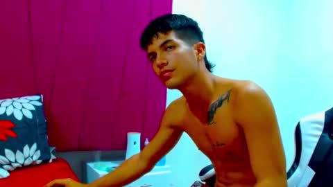 pipe hot04 online show from 03.10.26