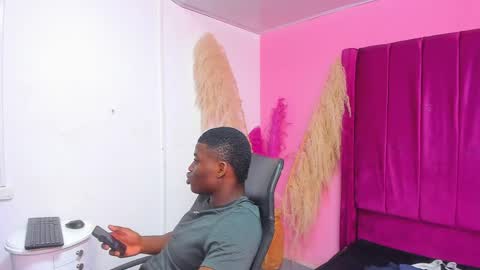 P I P E online show from 04.03.26