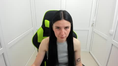Snapshot of piper_smilee chatting on 06.15.26 Piper online show from 06.15.26