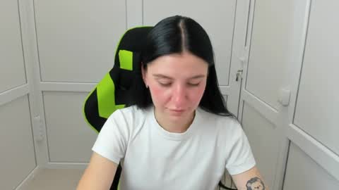 Snapshot of piper_smilee chatting on 07.09.26 Piper online show from 07.09.26