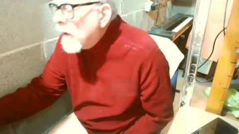 Snapshot of pippetta1 chatting on 02.26.25 pippetta1 online show from 02.26.25