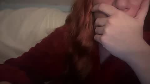 Snapshot of pirdybirdyxo chatting on 02.28.25 pirdybirdyxo online show from 02.28.25