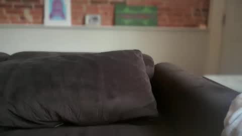 Snapshot of pirdybirdyxo chatting on 11.06.25 pirdybirdyxo online show from 11.06.25