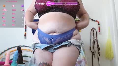 Em online show from 12.21.25