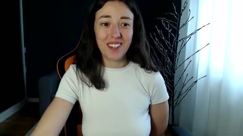 Snapshot of piscesgirl06 chatting on 12.05.24 piscesgirl06 online show from 12.05.24