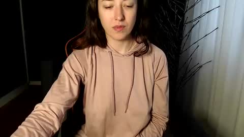 Snapshot of piscesgirl06 chatting on 12.12.24 piscesgirl06 online show from 12.12.24