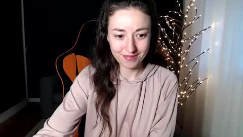 Snapshot of piscesgirl06 chatting on 12.13.24 piscesgirl06 online show from 12.13.24