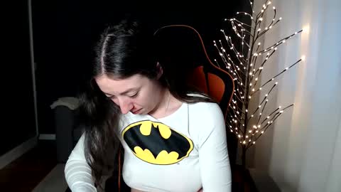 Snapshot of piscesgirl06 chatting on 12.19.24 piscesgirl06 online show from 12.19.24