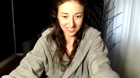 Snapshot of piscesgirl06 chatting on 12.21.24 piscesgirl06 online show from 12.21.24