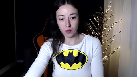 Snapshot of piscesgirl06 chatting on 01.06.25 piscesgirl06 online show from 01.06.25