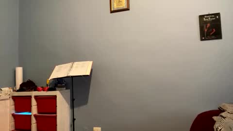 pisellone11078 online show from 10.30.25