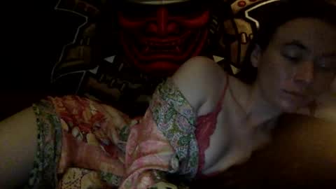 Snapshot of pixie_bella chatting on 10.16.25 pixie_bella online show from 10.16.25