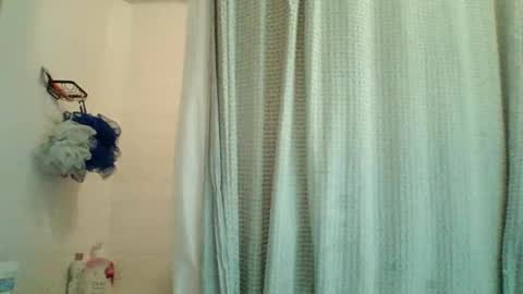 PixieLuxXx online show from 04.25.26