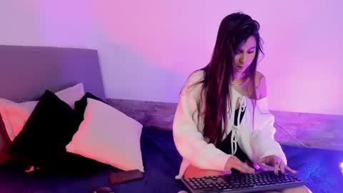 pixivee online show from 07.09.26