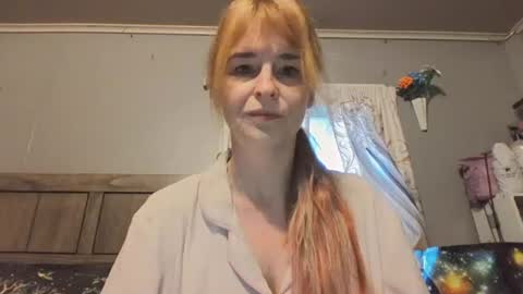 pizzedwife online show from 06.16.26