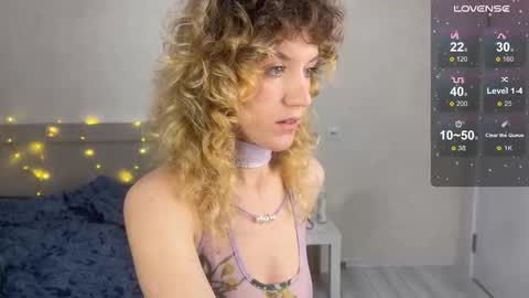 Snapshot of play_me_softly chatting on 01.11.26 play_me_softly online show from 01.11.26