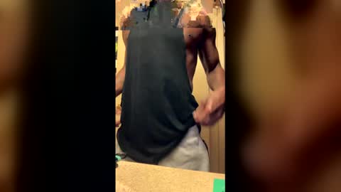 Pretty Thick  Long... online show from 12.04.25