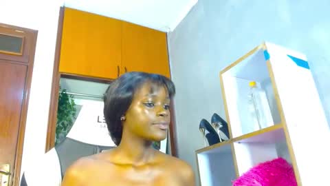 Snapshot of playboytit chatting on 12.23.24 playboytit online show from 12.23.24