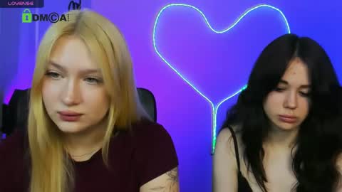 Snapshot of playful_sophie chatting on 07.28.26 Sophie online show from 07.28.26