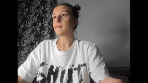 Snapshot of playfulaudrey chatting on 01.05.25 PlayfulAudrey online show from 01.05.25