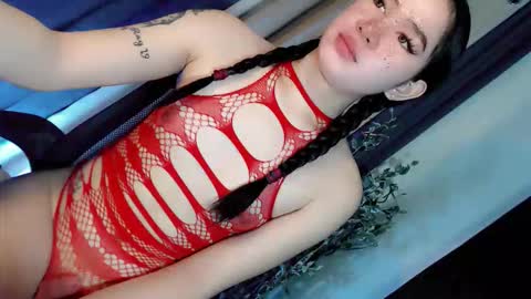 kate online show from 04.24.26