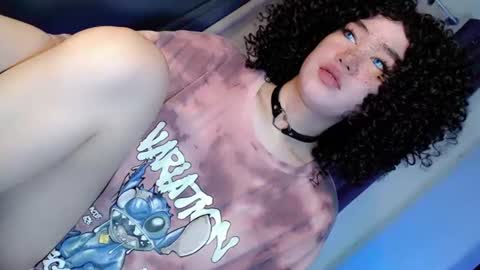 Snapshot of playfulcock69_kate chatting on 06.25.26 kate online show from 06.25.26