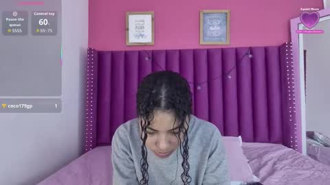 Snapshot of playfuljust_18 chatting on 01.10.26 SAMARA online show from 01.10.26