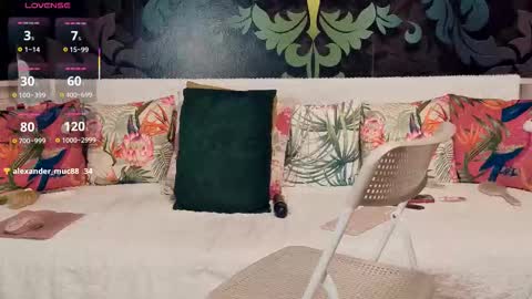 Snapshot of playfullangelica chatting on 09.29.25 PlayfulAngelyca online show from 09.29.25