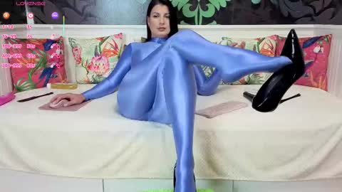 Snapshot of playfullangelica chatting on 10.19.25 PlayfulAngelyca online show from 10.19.25