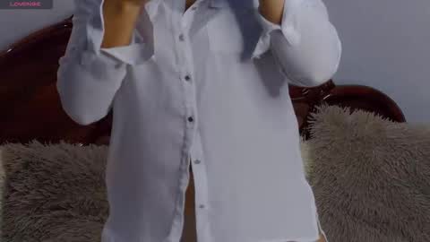 Snapshot of playfulnicole chatting on 12.19.25 PlayfulNicole online show from 12.19.25