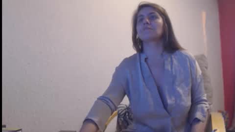 PlayfulSamira online show from 04.23.26