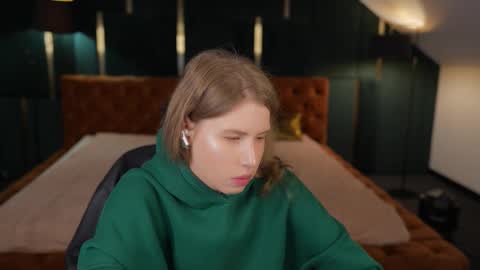 Lana online show from 10.09.25