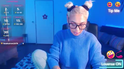 Victoria online show from 12.01.25