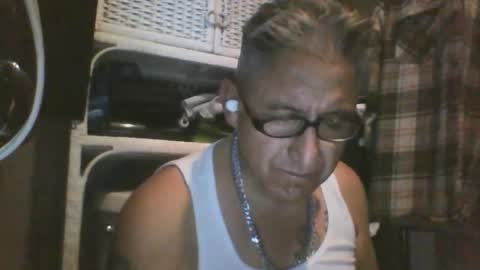 Snapshot of plmbrob chatting on 12.02.24 plmbrob online show from 12.02.24