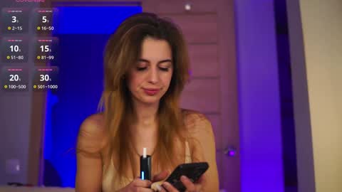 Snapshot of plump_bums chatting on 11.11.25 Ari online show from 11.11.25