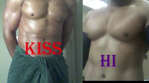 StraightPlush online show from 03.08.26