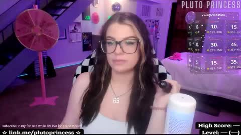 Snapshot of plutoprincess69 chatting on 03.01.26 Pluto Princess online show from 03.01.26