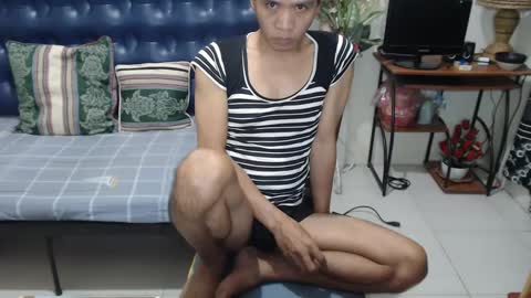 Snapshot of pocabigshane chatting on 02.05.25 SHANE online show from 02.05.25