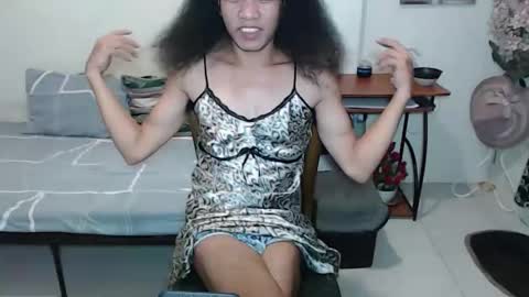 Snapshot of pocabigshane chatting on 10.30.25 SHANE online show from 10.30.25