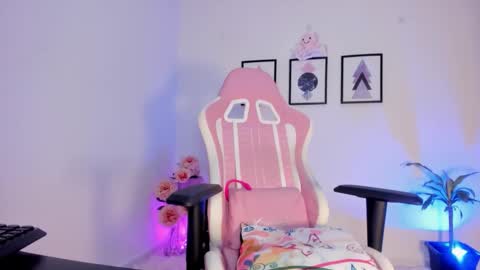 Jasmine online show from 02.14.26