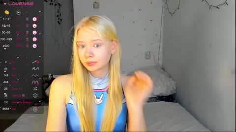 Mary online show from 11.22.25