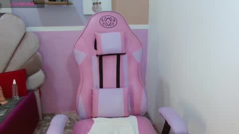 poison_liv online show from 01.23.25