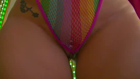 poison_milf_ online show from 06.29.26