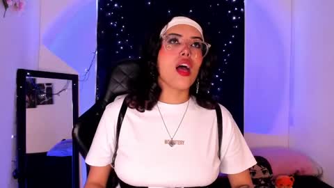 Snapshot of poison_willow chatting on 03.04.25 Willow                      Hours 12pm to 630pm Colombian time FRIDAY AND SUNDAY FREE DAYS online show from 03.04.25
