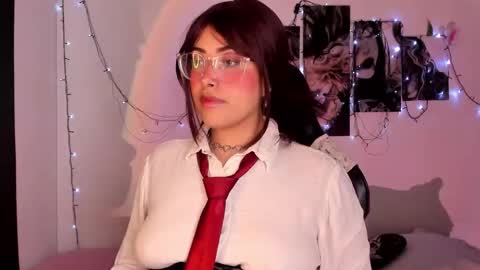 Snapshot of poison_willow chatting on 10.02.25 Willow                      Hours 12pm to 630pm Colombian time FRIDAY AND SUNDAY FREE DAYS online show from 10.02.25