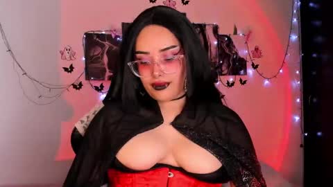 Snapshot of poison_willow chatting on 10.04.25 Willow                      Hours 12pm to 630pm Colombian time FRIDAY AND SUNDAY FREE DAYS online show from 10.04.25