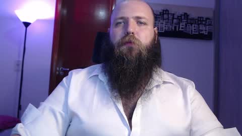 Snapshot of polar_bear91 chatting on 03.09.25 Bear online show from 03.09.25