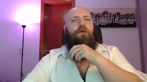 Snapshot of polar_bear91 chatting on 03.11.25 Bear online show from 03.11.25