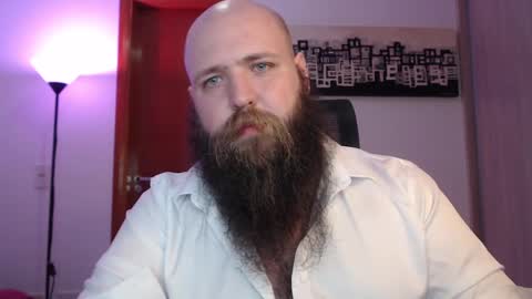 Snapshot of polar_bear91 chatting on 03.12.25 Bear online show from 03.12.25